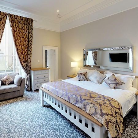 ホテルThe Townhouse コーク エクステリア 写真