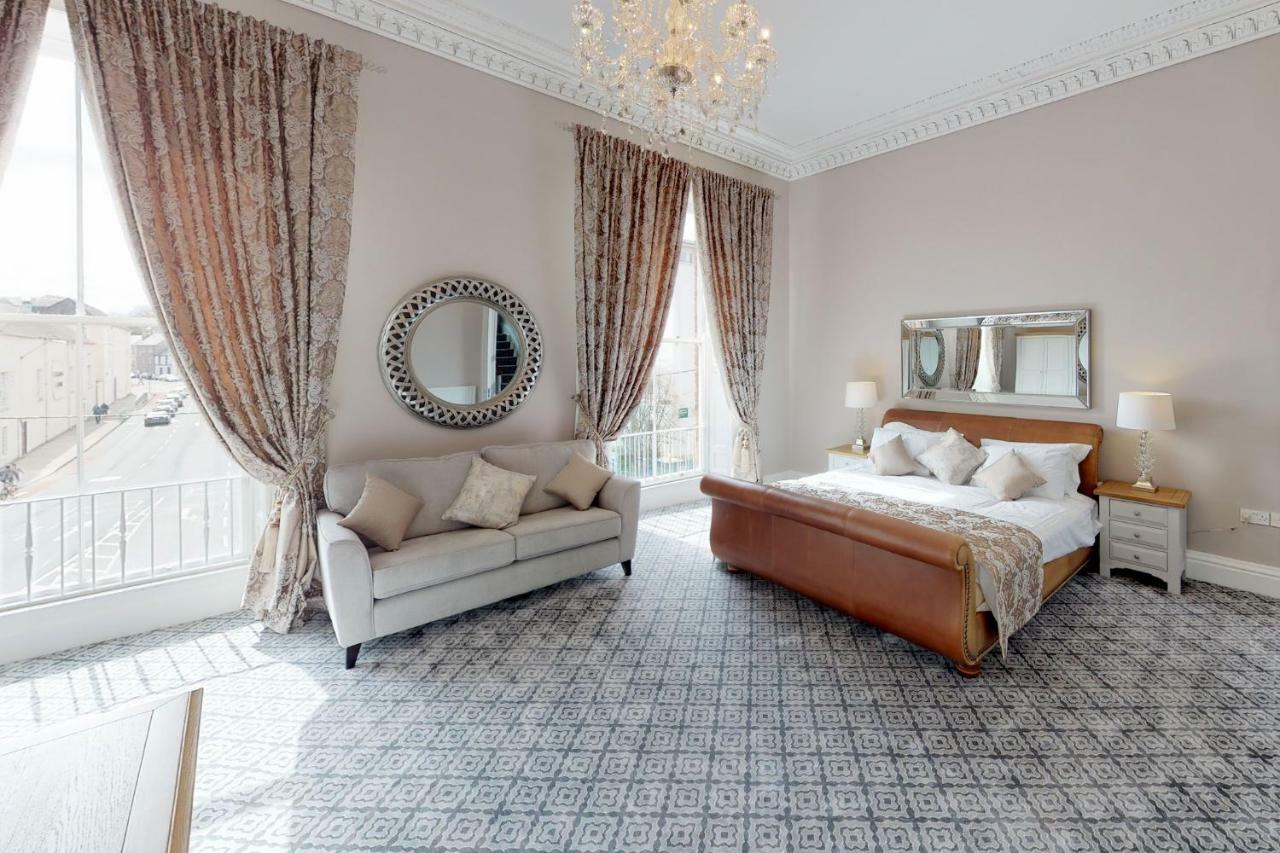 ホテルThe Townhouse コーク エクステリア 写真